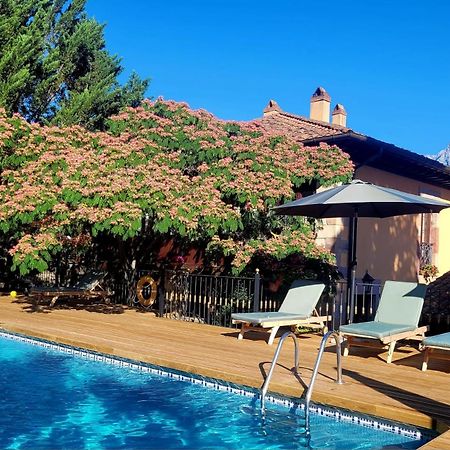Apartamentos Villa De Потес Экстерьер фото